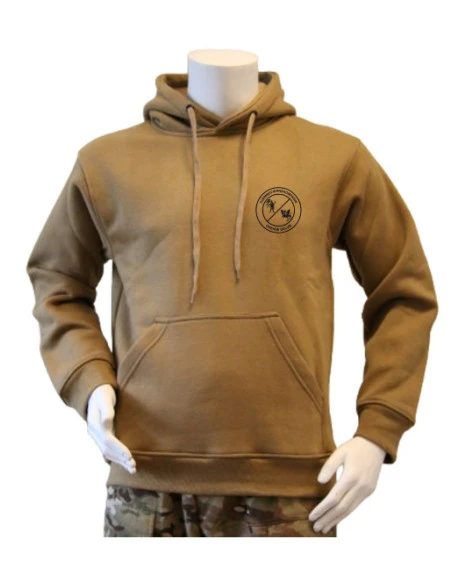Lancer Hoodie, Coyote med Pionerpatruljedeling Fyn, tryk på ryg